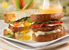 combo-sandwich-ga-trung-coca-500ml