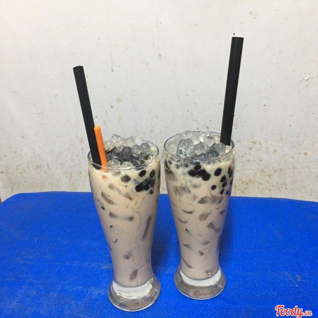 tra-sua-chan-chau-en-nha-lam