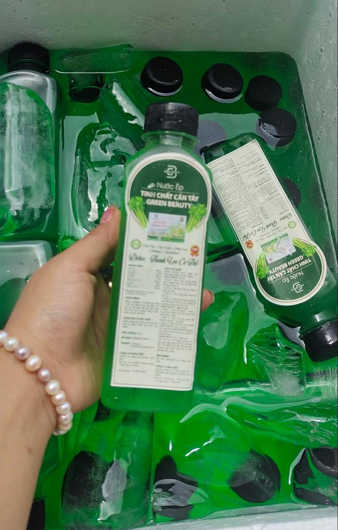 nuoc-ep-tinh-chat-can-tay