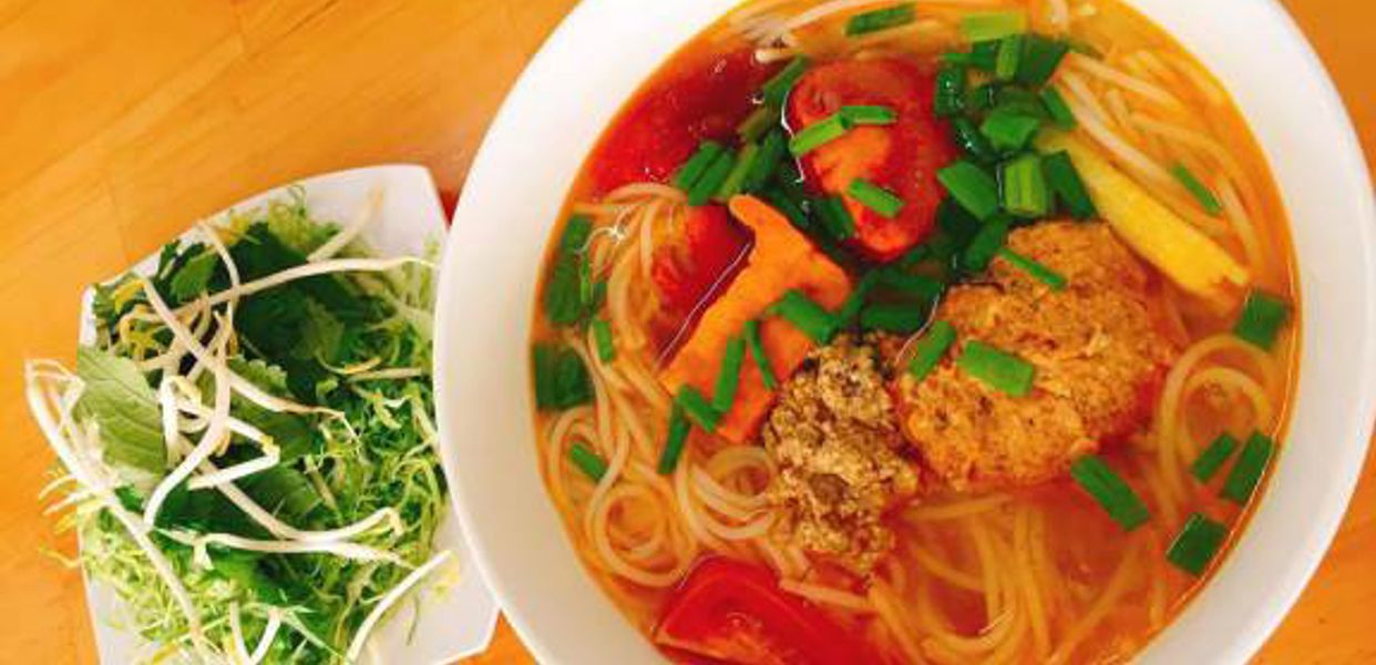 Bún-Riêu-&-Canh-Bún-Cua-Ốc---Lê-Văn-Thịnh