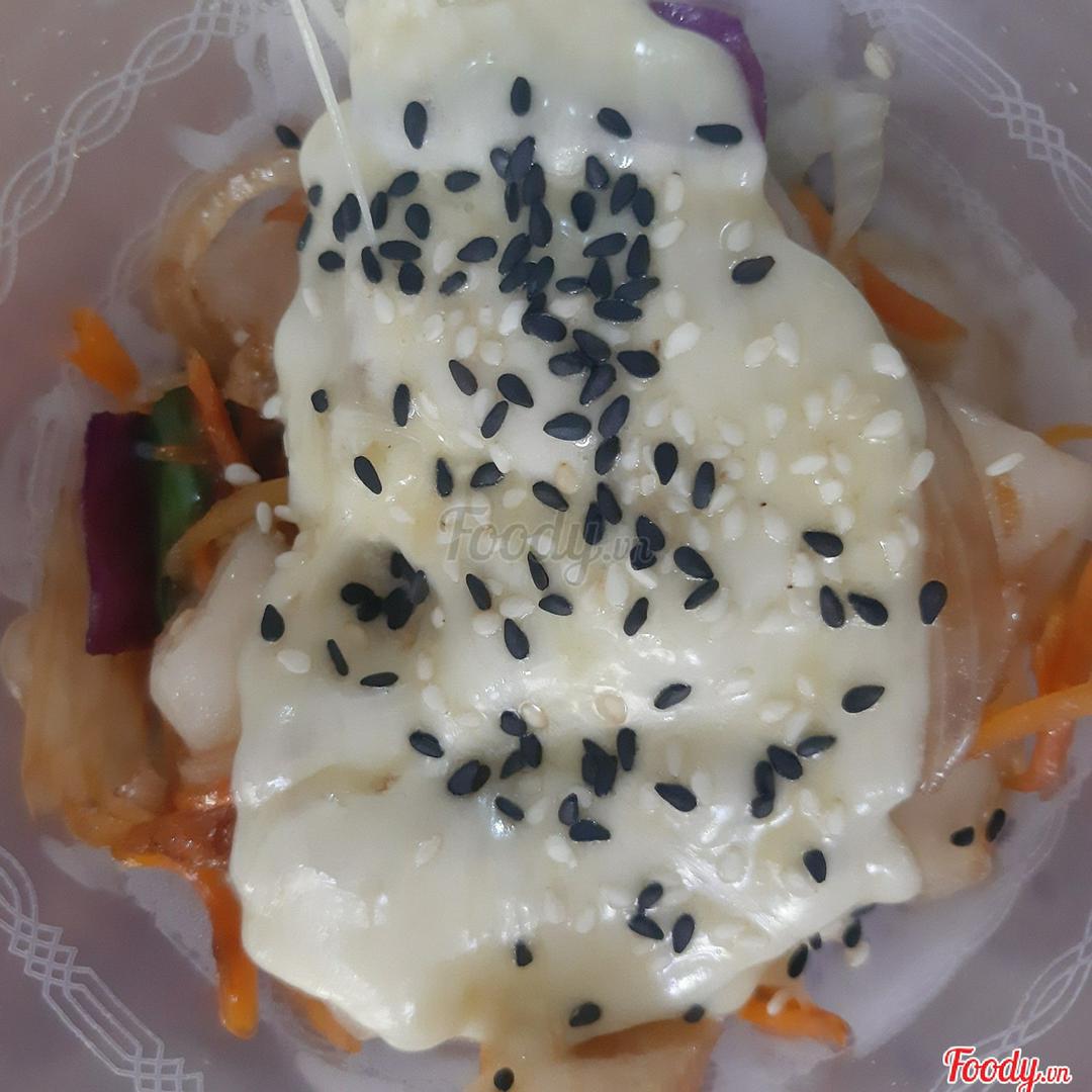 tokbokki-sot-gia-vi-phu-pho-mai-mozzarella