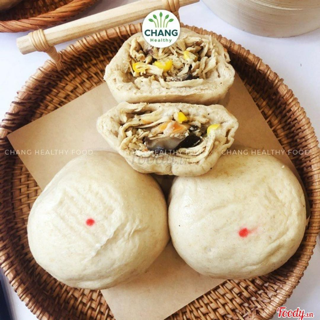 banh-bao-nguyen-cam-ga-nam-phomai
