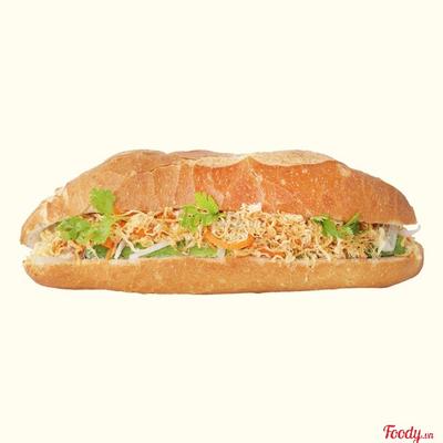 banh-mi-trung-ruoc