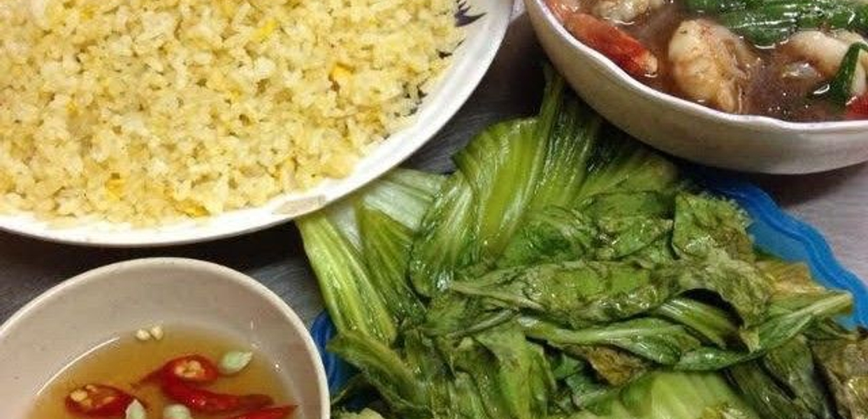 quan-com-thin-nguyen-trung-truc