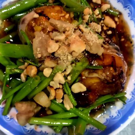 2-hot-vit-lon-xao-me