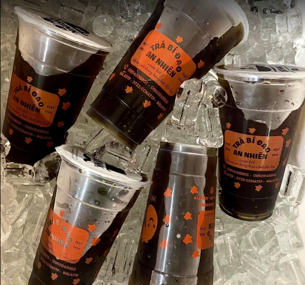 tra-bi-ao-an-nhien-khong-topping