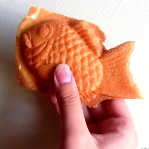 banh-ca-truyen-thong-ba-roi-pa-te-cha-bong