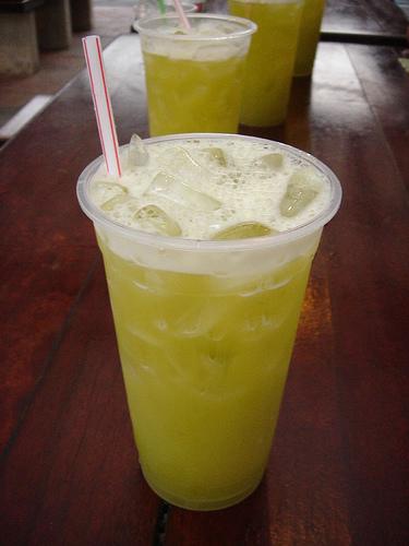 nuoc-mia-ly-khong-lo