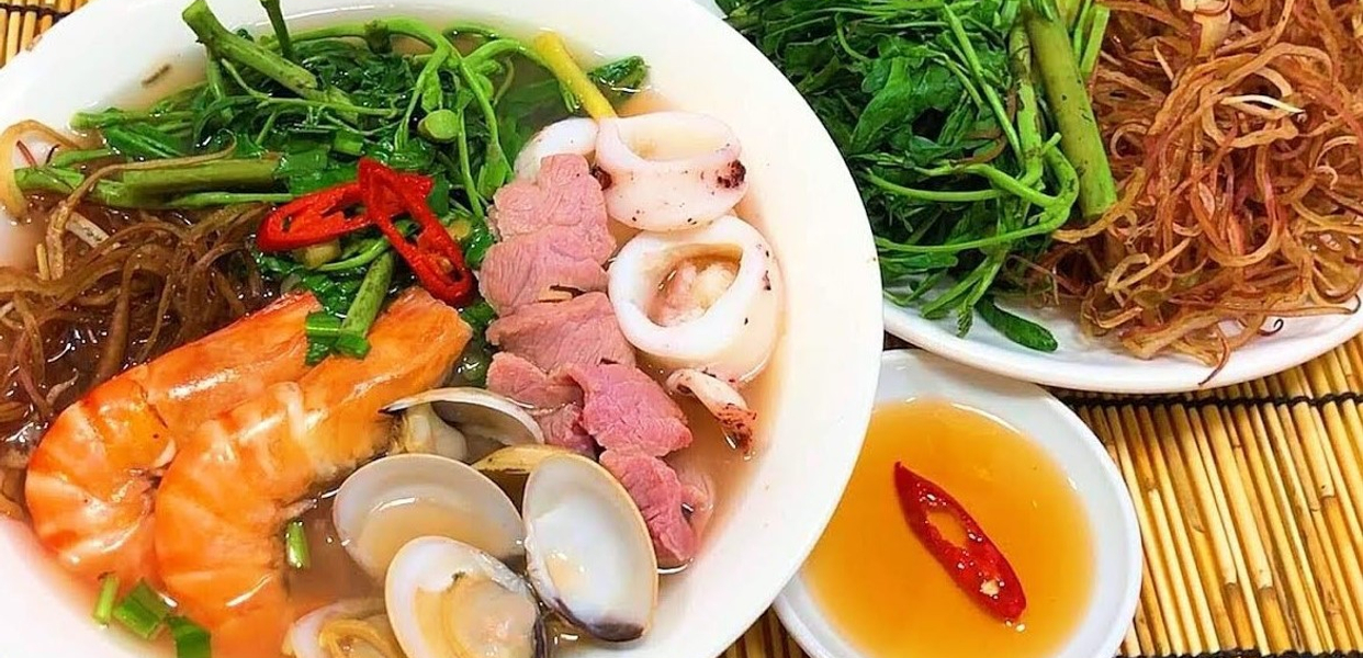 bun-thai-va-bun-mam-dung-an-duong-vuong