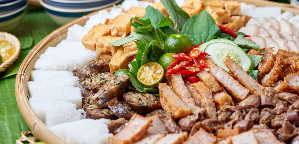 quan-34-com-van-phong-bun-au-tay-mo