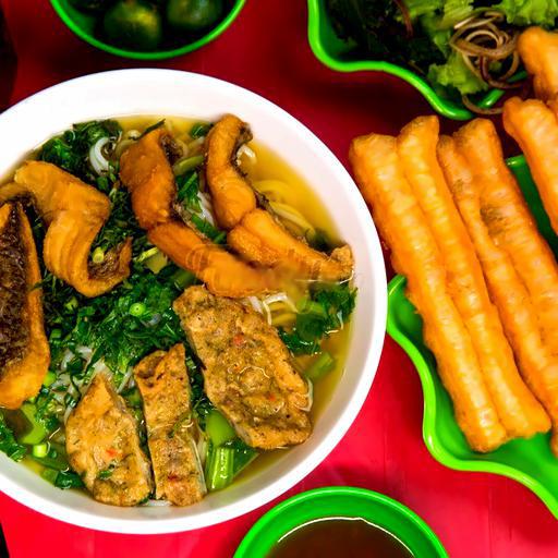 banh-a-ca-bao-gom-hop-ua