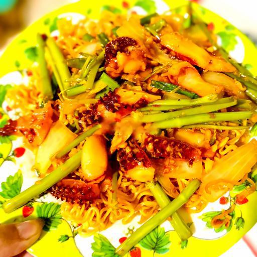 mi-xao-rau-bach-tuoc