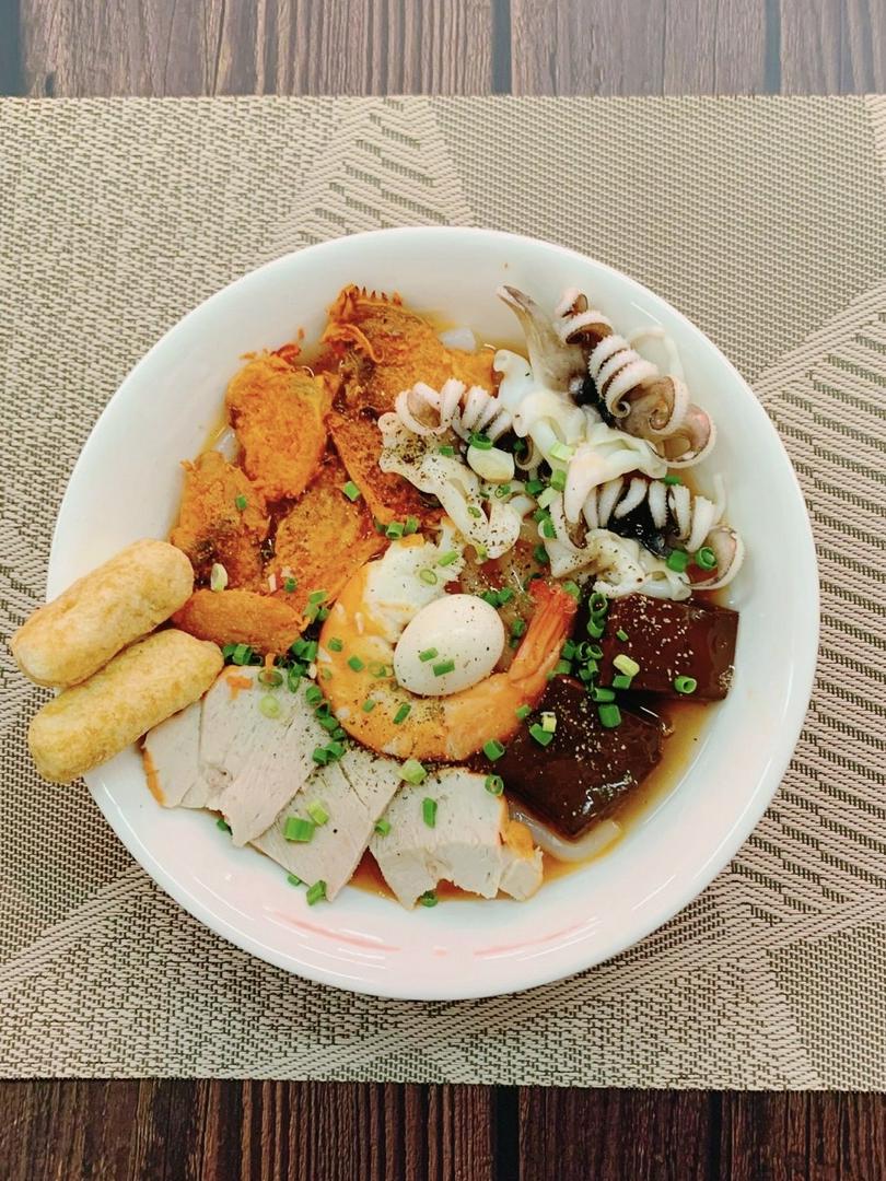 banh-canh-cua-ac-biet-muc-tuoi