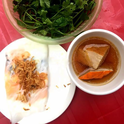 banh-cuon-trung