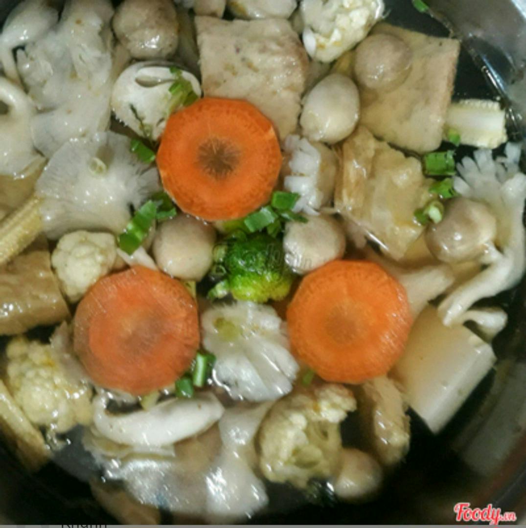 lau-thap-cam-2-nguoi-an