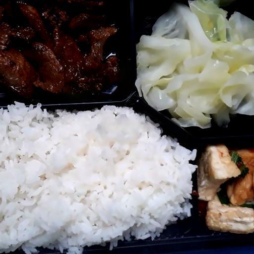 com-thit-rang-chay-canh