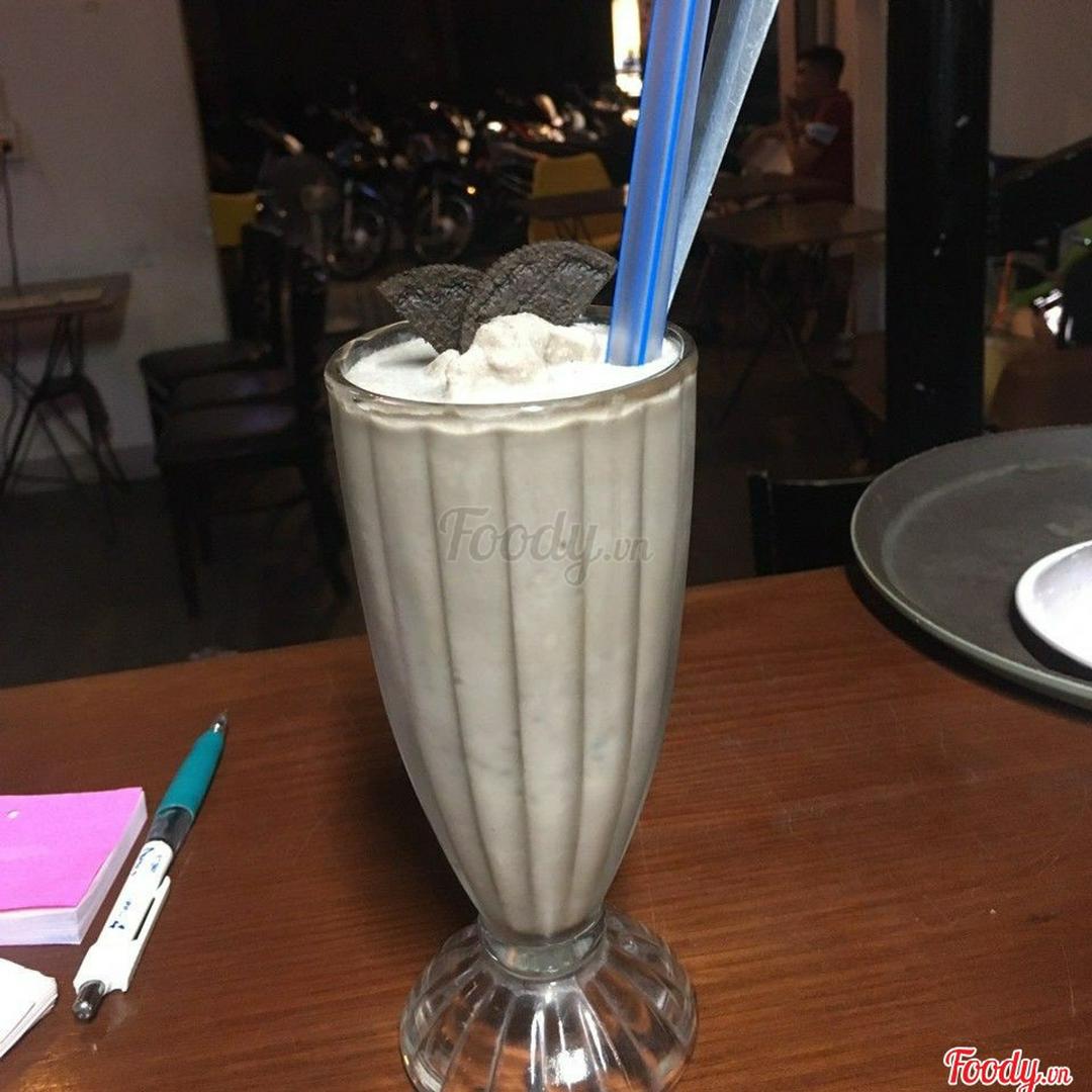 sinh-to-y-cookies-xay