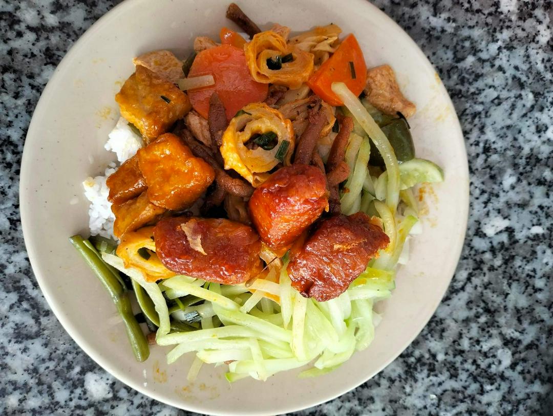 com-thap-cam-suon-dua