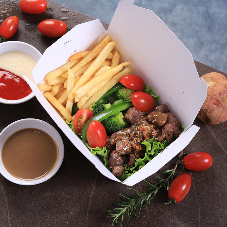 bo-khoai-tay-sot-tieu-xanh