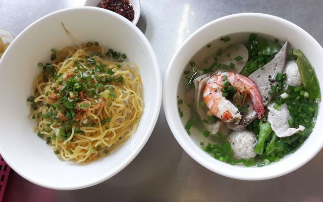 hu-tiu-mi-thap-cam-sui-cao-phan-van-tri