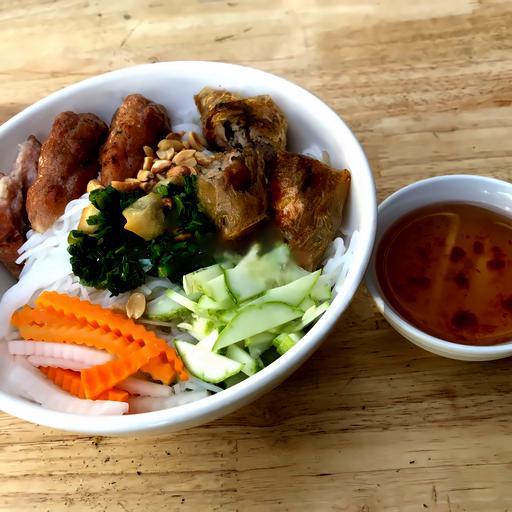 bun-nem-nuong-cha-gio