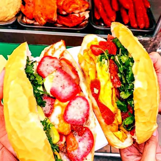 banh-my-pate-xuc-xich-o