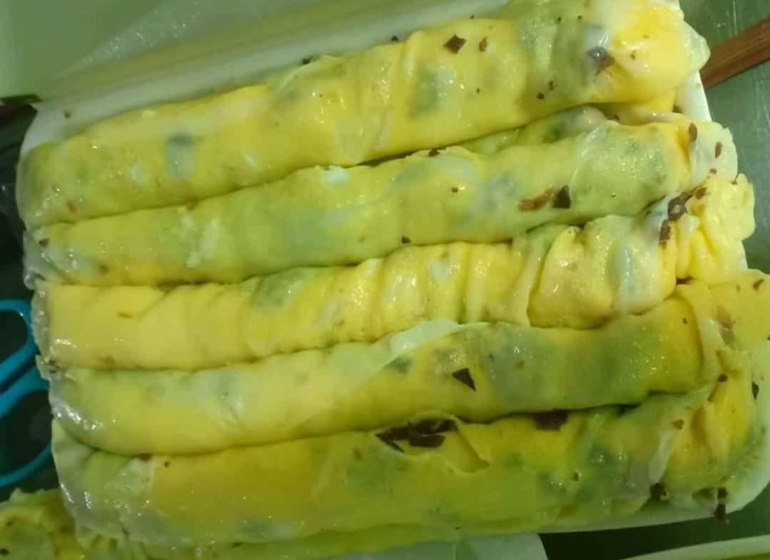 1kg-banh-cuon-trung-nhan-thit-nam-meo