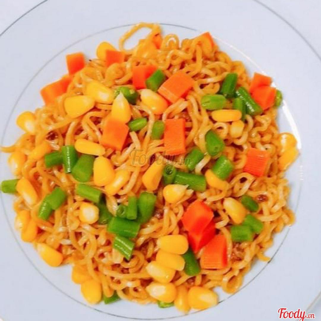 mi-tron-indomie-rau-cu