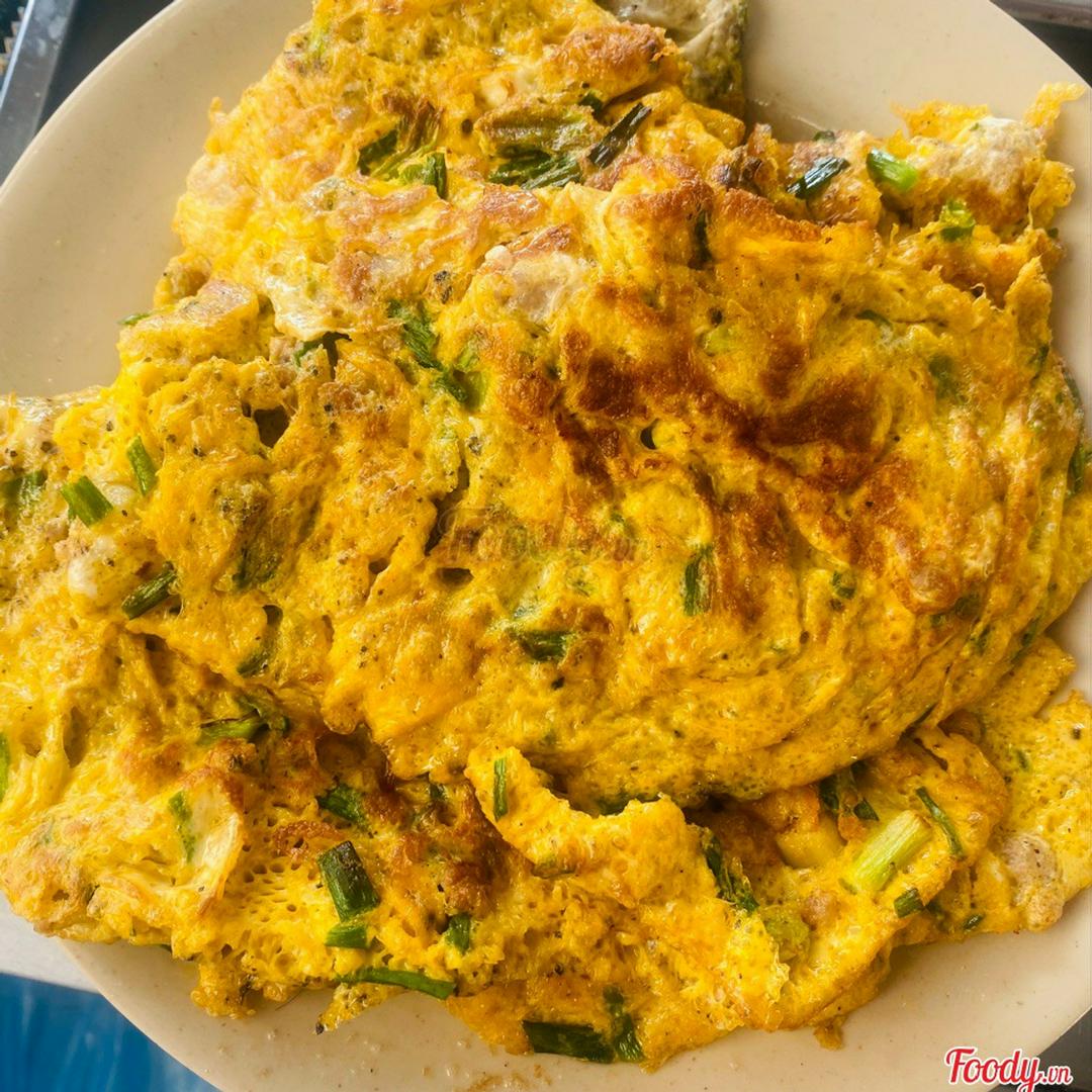 trung-chien-thit-them