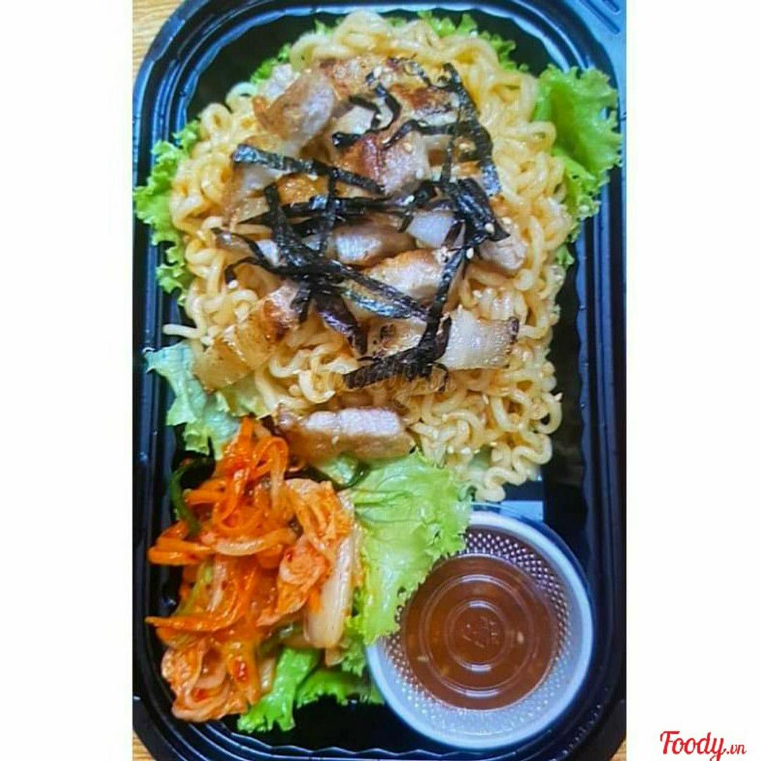 mi-tron-sot-cay-ba-roi-nuong