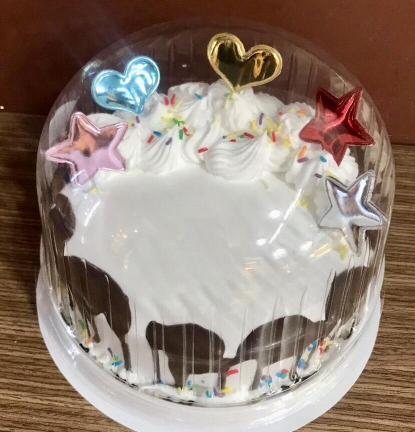 banh-kem-sua-tuoi-socola-tim-sao-12cm-ong-goi-giong-mau