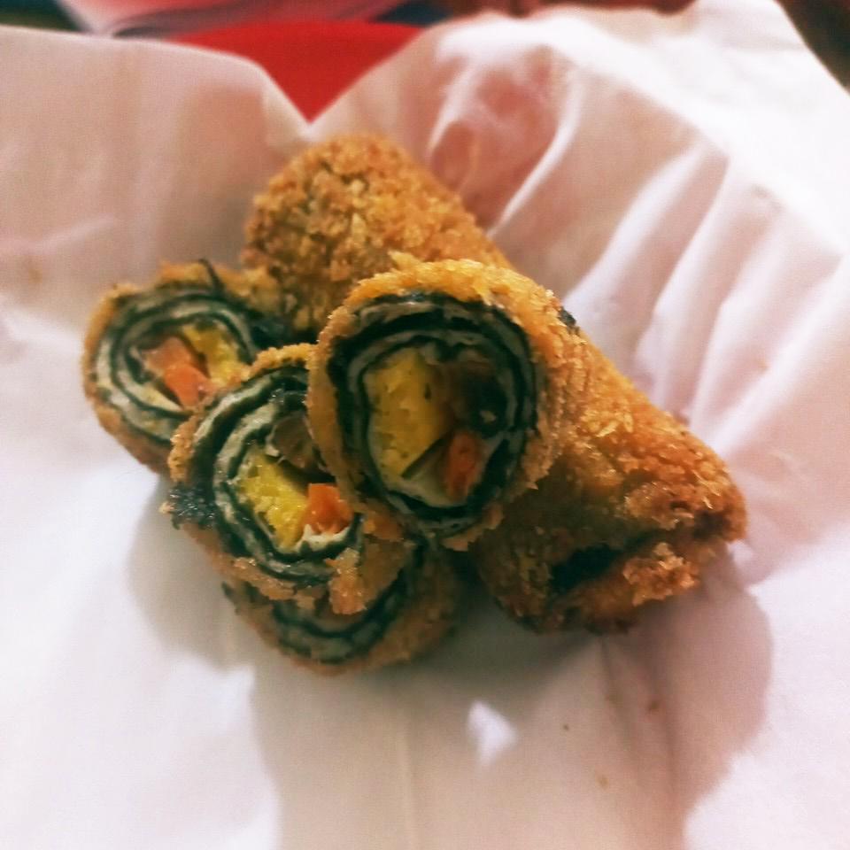 ca-cuon-rong-bien-tam-bot-chien-1cuon