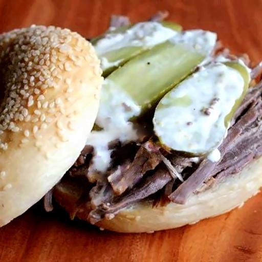 salted-beef-sandwich-nhieu-nhan