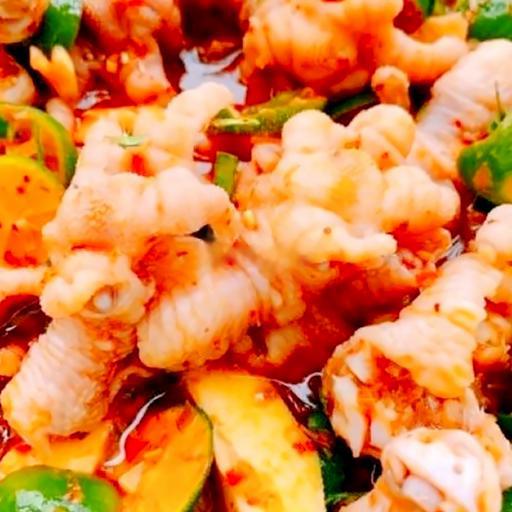 Chân gà sốt thái rút xương