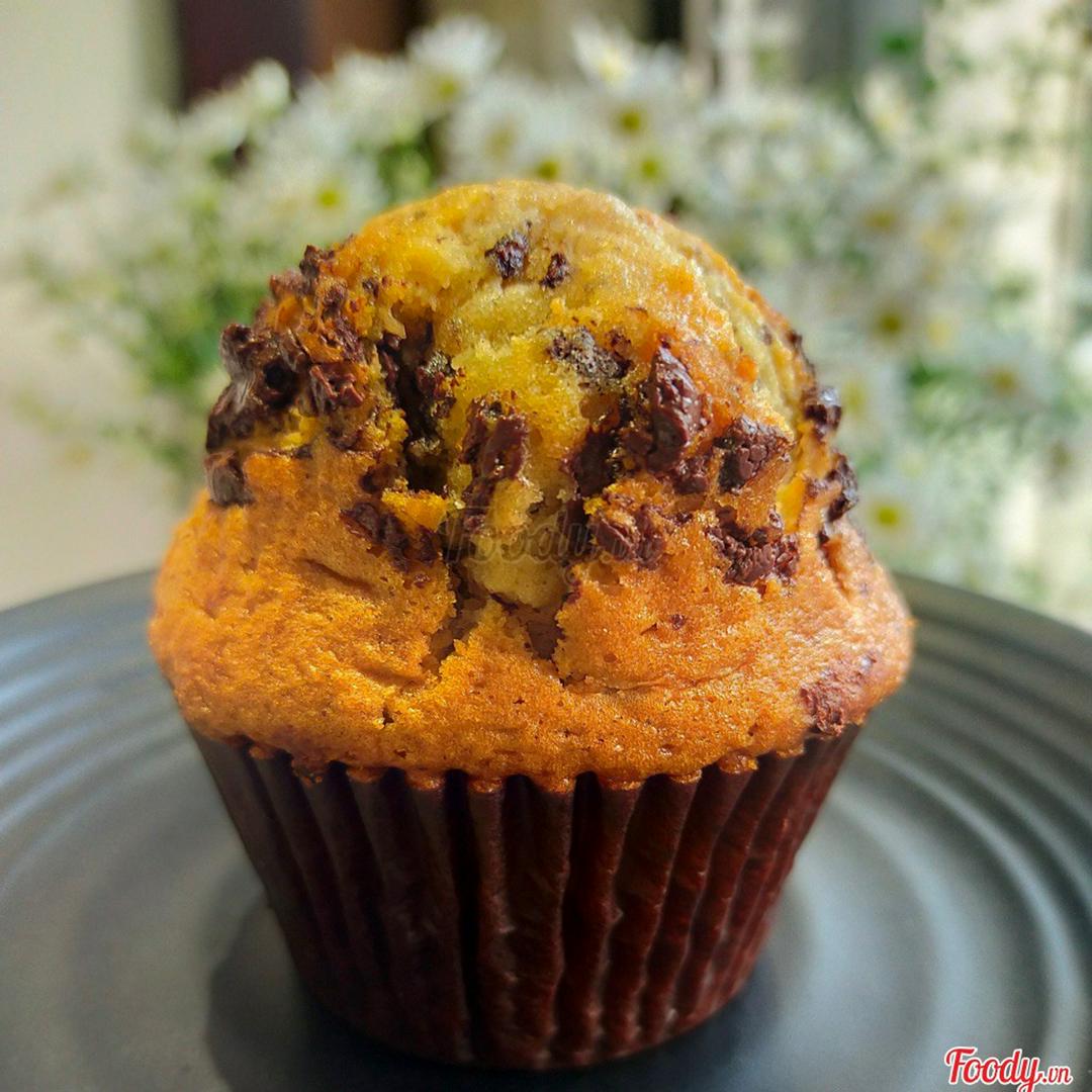 chocolate-chips-muffin