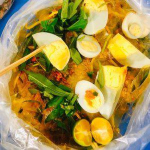 banh-trang-tron-deo-xau