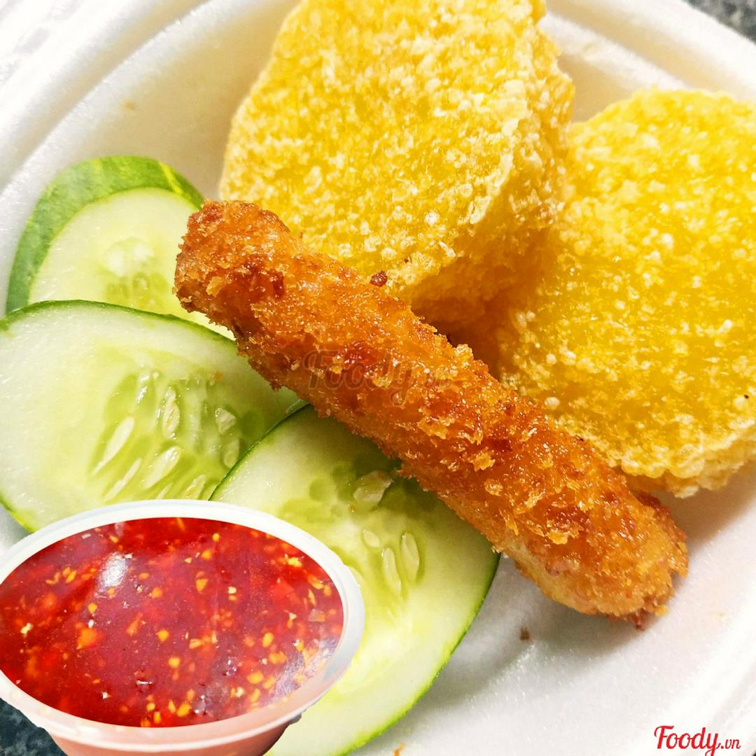 xoi-chien-nem-chua-ran-sot-mam-ot-2-xoi