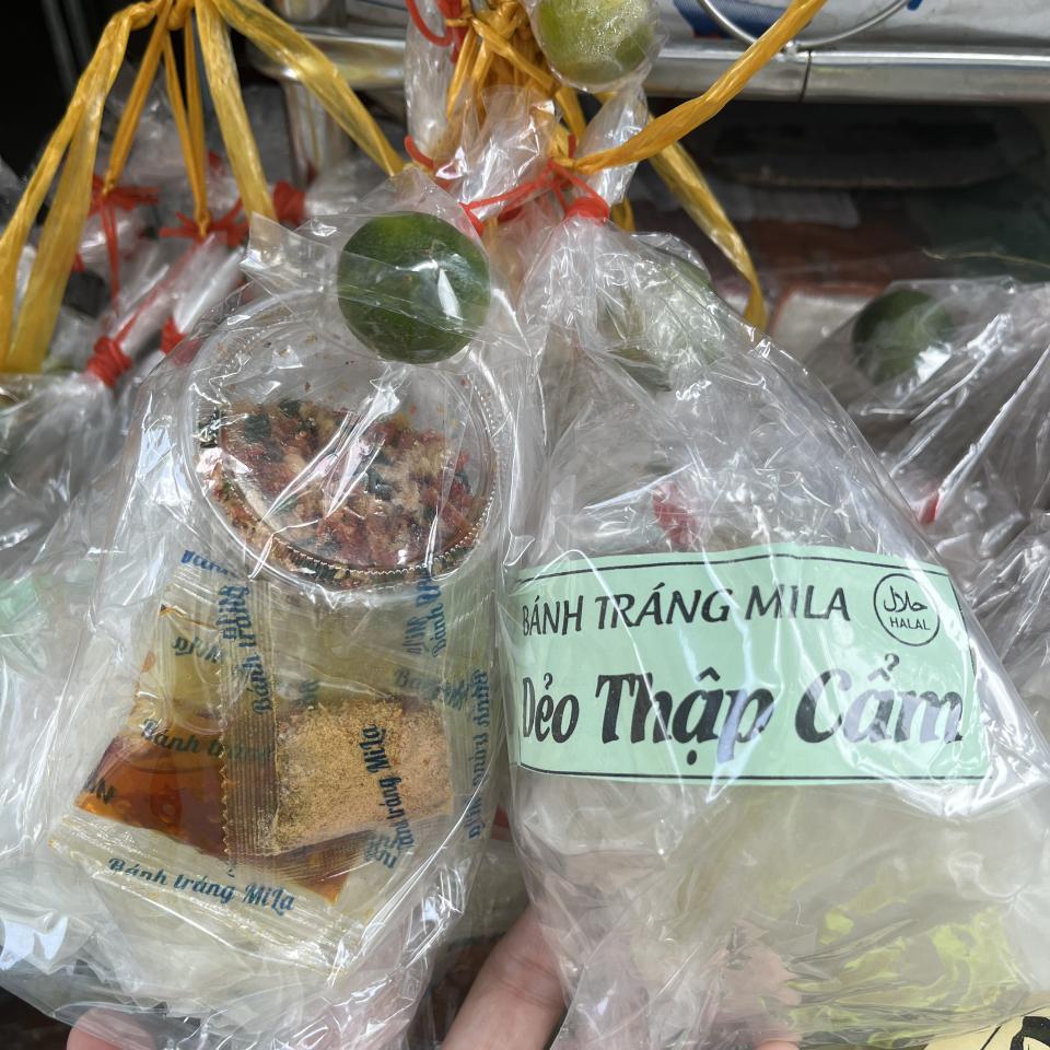 banh-trang-phoi-suong-deo-thap-cam