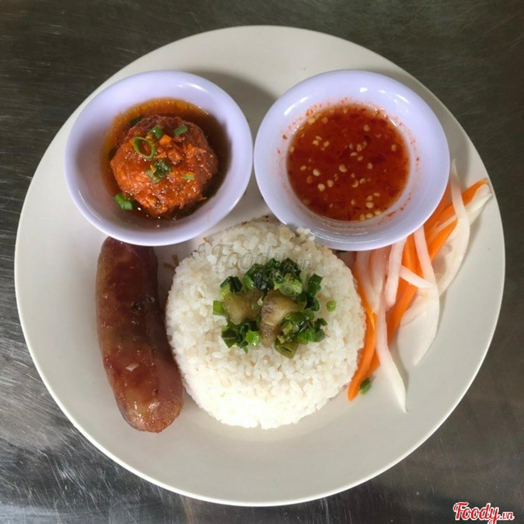 com-xiu-mai-lap-xuong