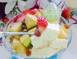 hoa-qua-tuoi-dam-sua-chua-deo-trang