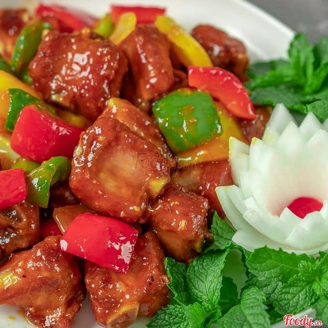 com-suon-sot-chua-ngot-com-trang