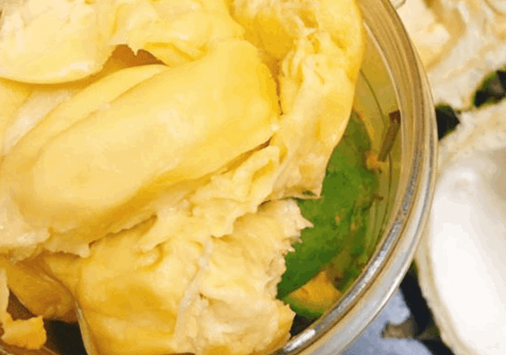 sua-chua-deo-sau-rieng