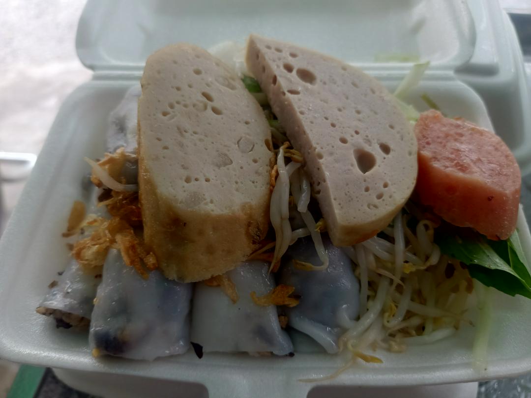 banh-cuon-thanh-tri-nhan-thit-nam-meo-phan-vua