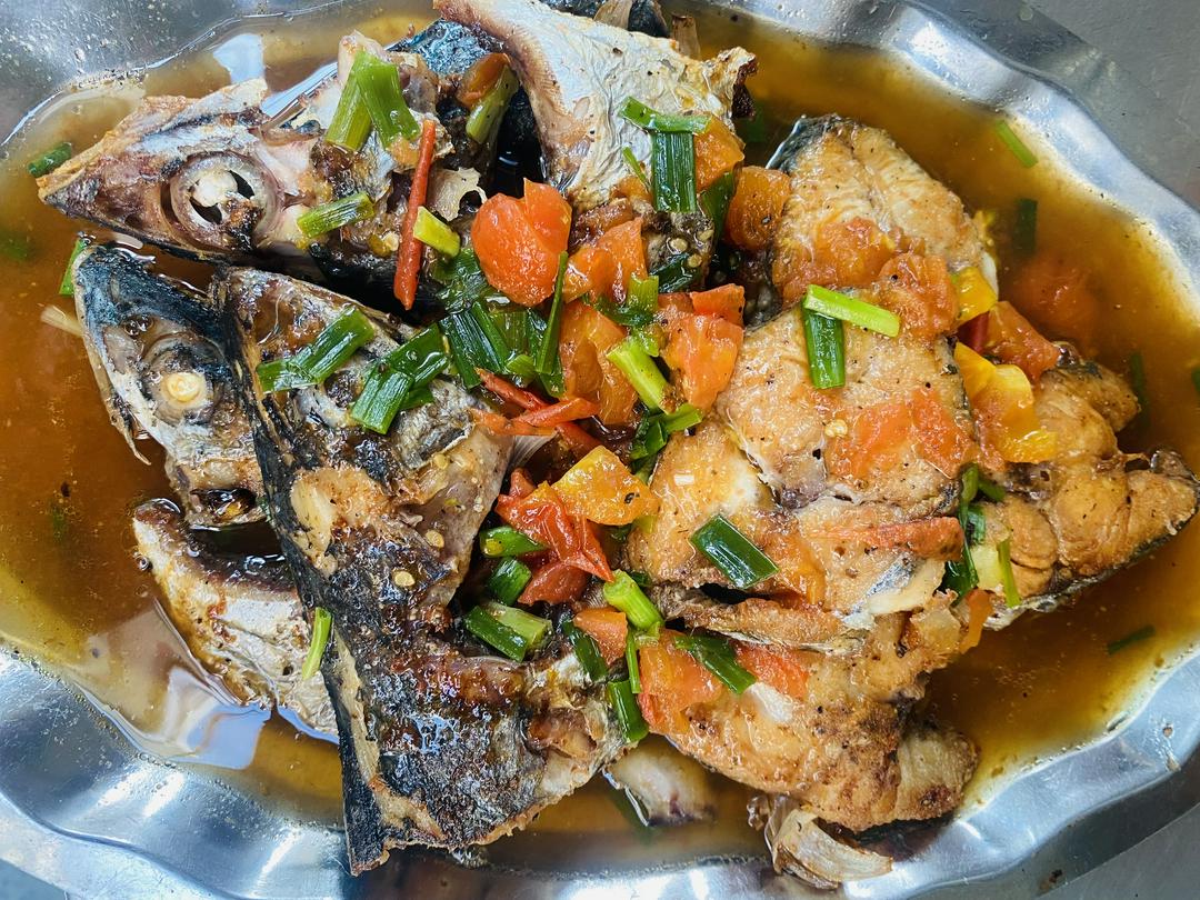 com-ca-thu-chien-sot-ca