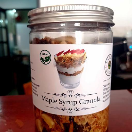 maple-syrup-granola-vegan