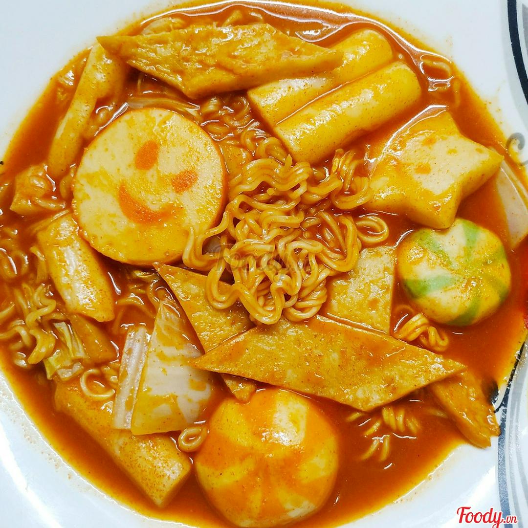 mi-lau-tok-full-topping