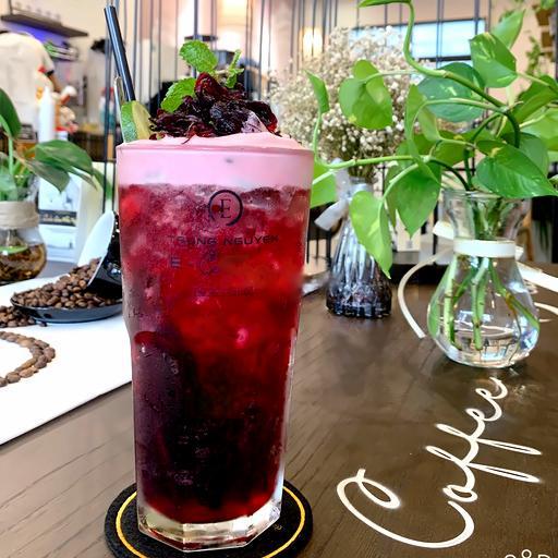 tra-hoa-au-biec-hat-chia