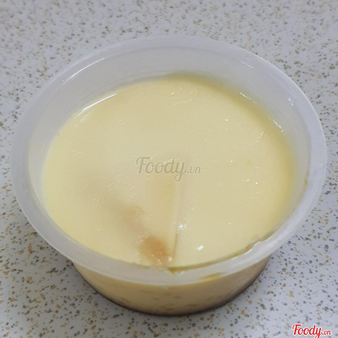 loc-10-banh-flan-pho-mai