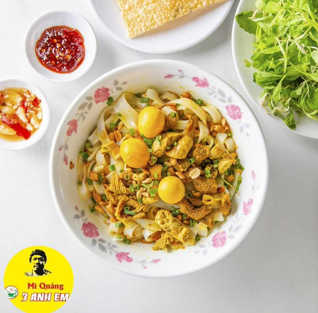 mi-quang-long-ga-trung-non