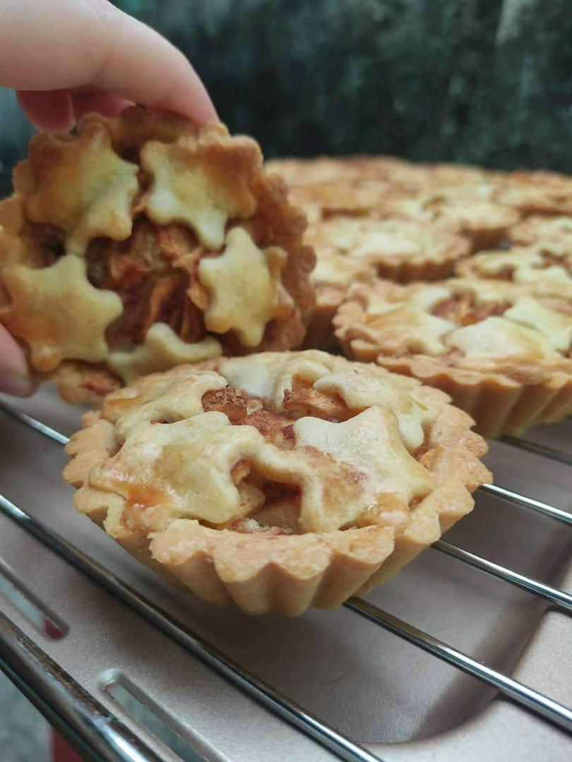 apple-tart-almond-cream-set-2-cai